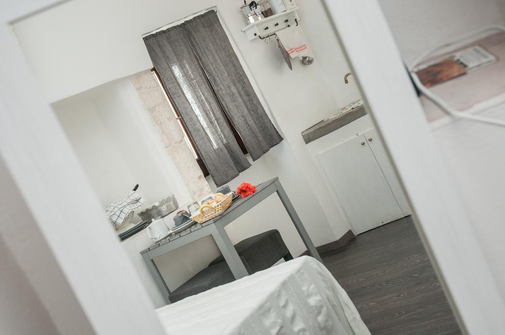 I 7 Archi Guest House Ostuni Dış mekan fotoğraf
